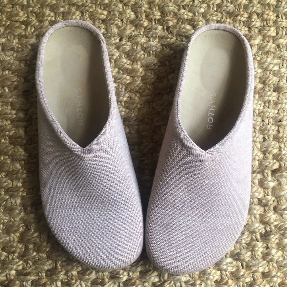 New: Rothys The Casual Clog in Dove. Size 11